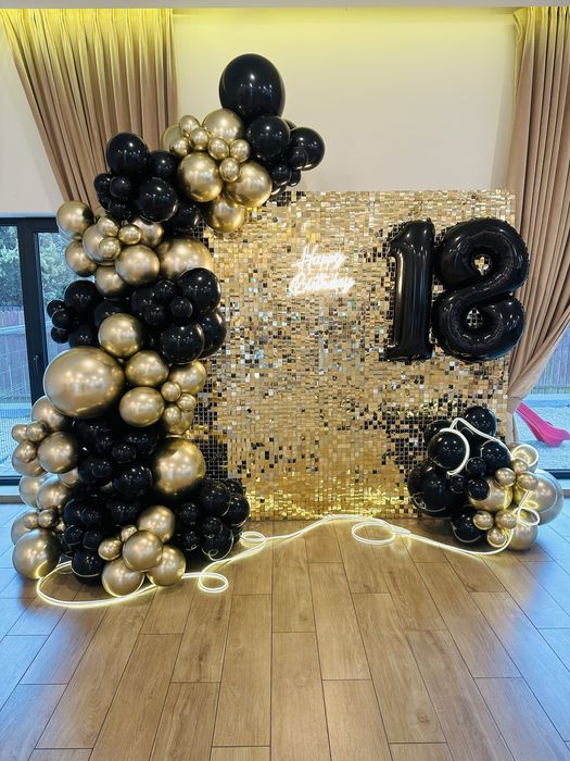 Dekoracja ścianka balonowa