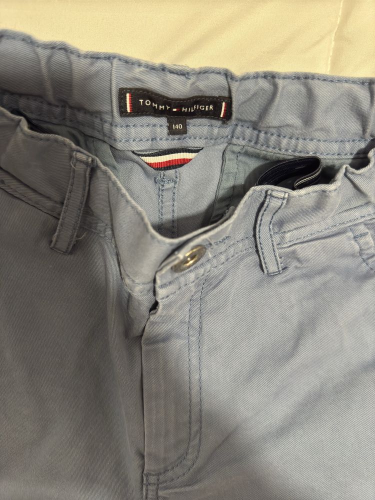Calcas marca Tommy hilfinger 9 anos