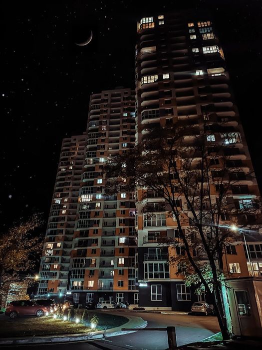 Продаж 2-х кімнатної квартири! Е- Оселя .  пр-т Науки