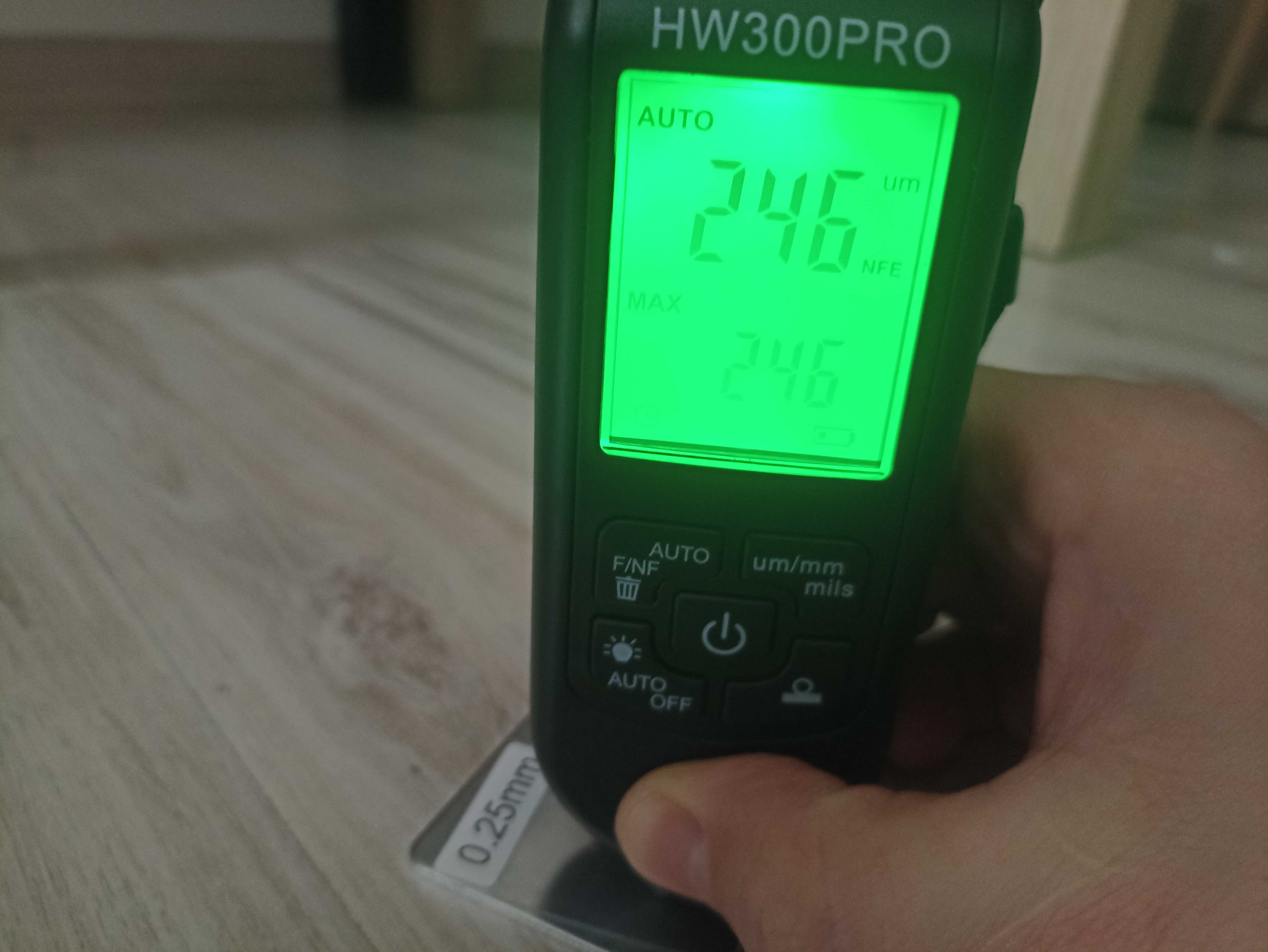 Miernik grubości lakieru HW300PRO