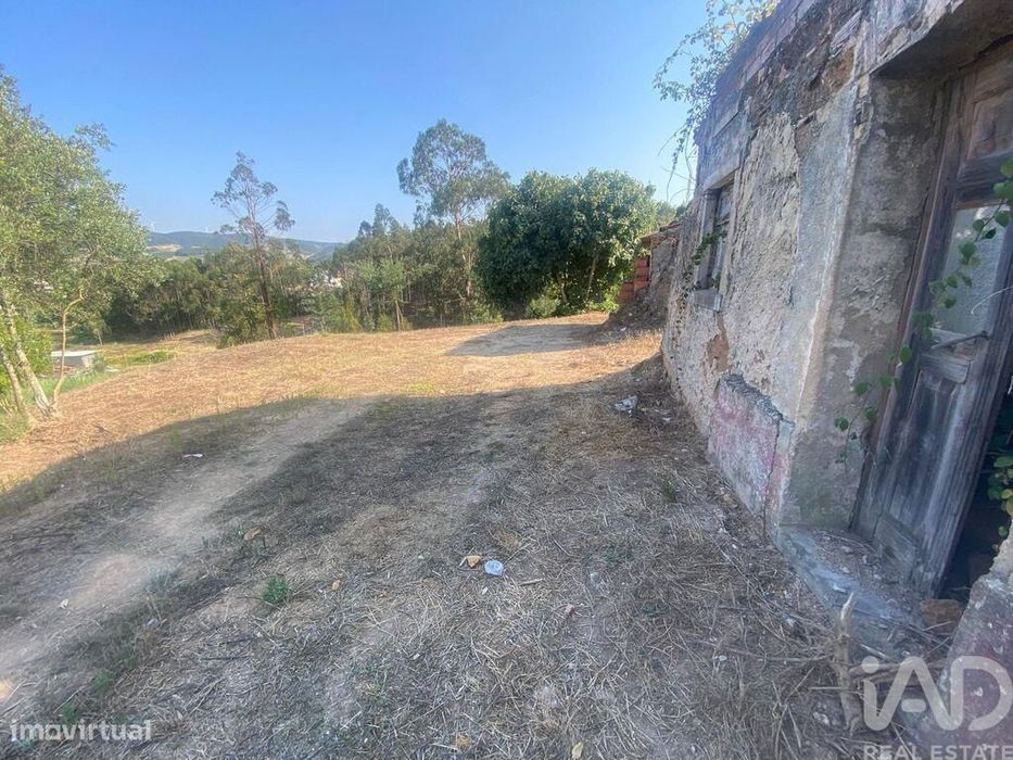 Casa de aldeia em Maxial e Monte Redondo de 123,00 m2