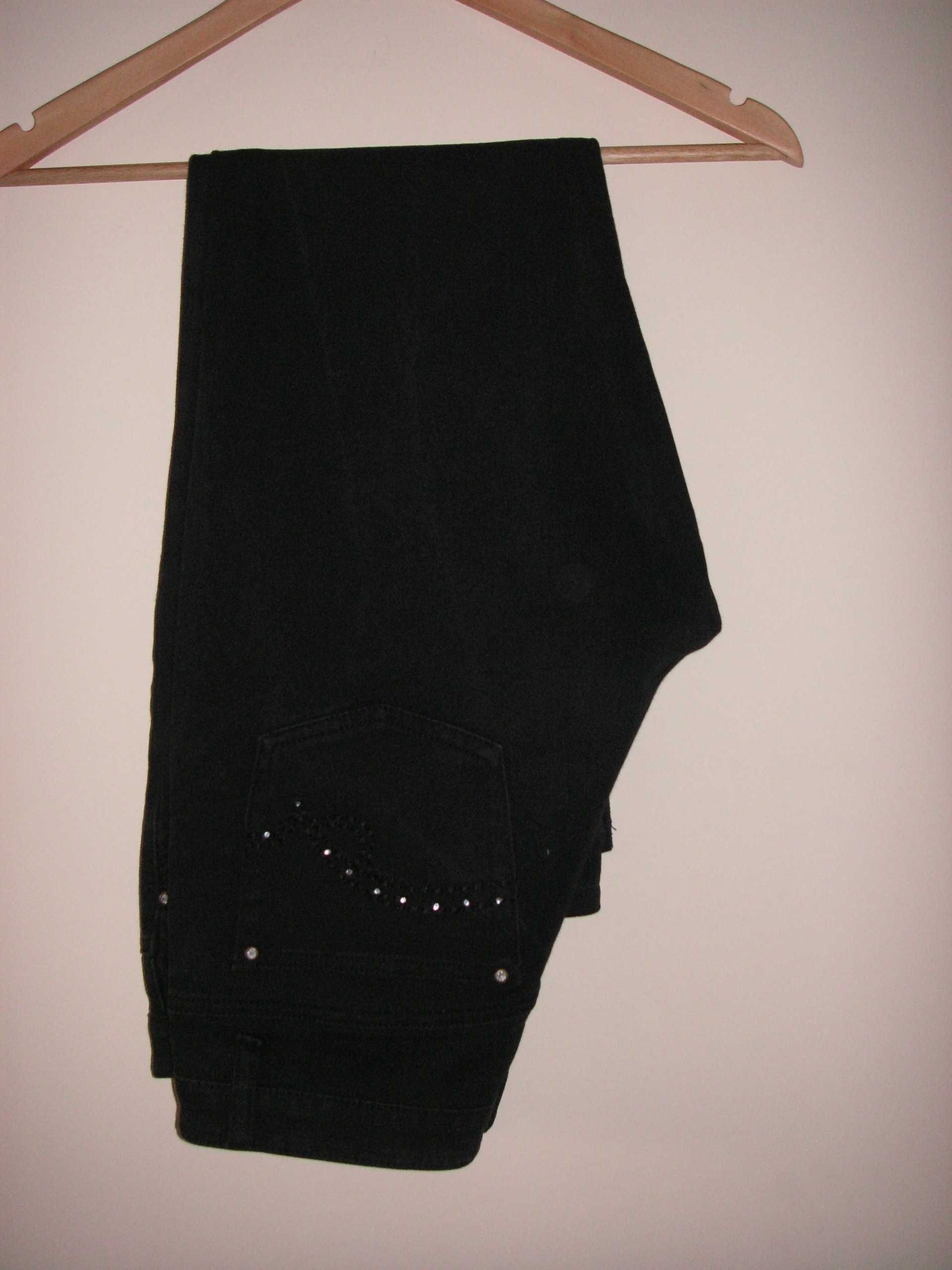 Calças / Jeans Jennyfer (40), Onado (XL) e Janna (XL/42)