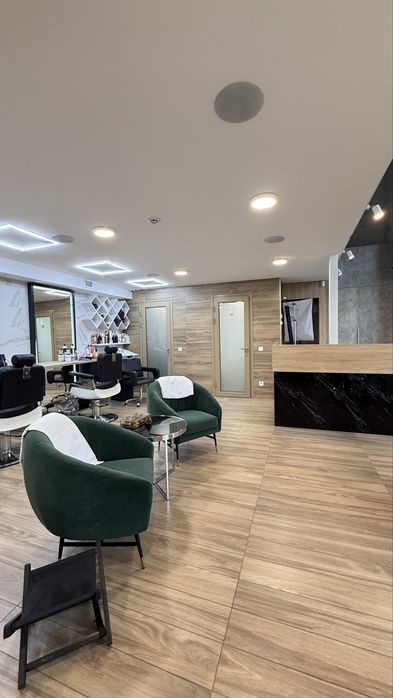 Сдам салон красоты с оборудованием или другой вид бизнеса