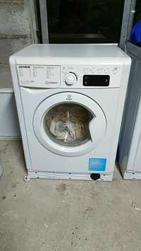 Máquina lavar roupa 7kilos em bom estado