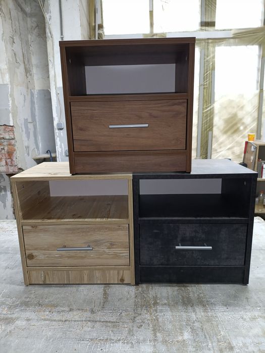 Тумби приліжкові.