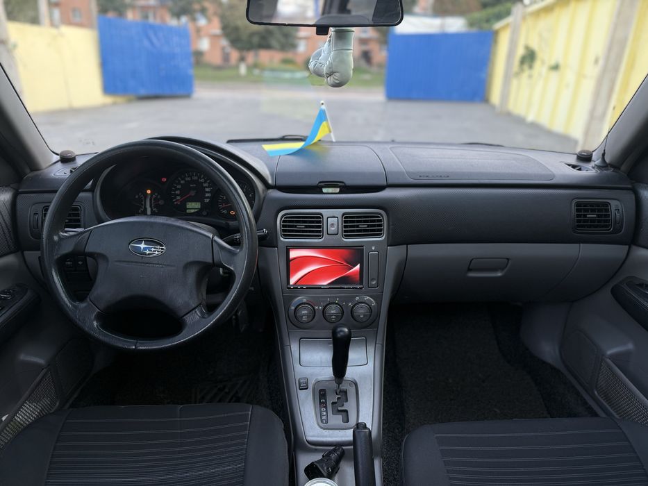 Продам Subaru Forester 2.0 Автомат Полный привод