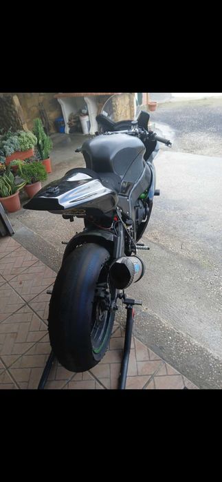 Kawasaki zx10r  2012