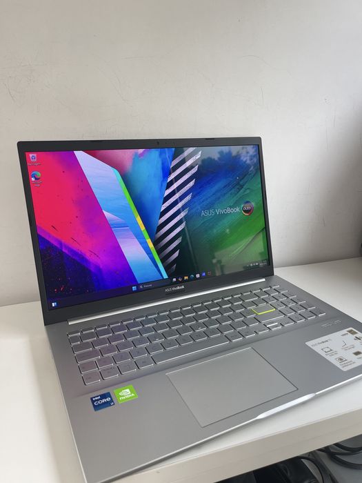 Asus Vivobook - Intel i7 - 16GB RAM - 1TB SSD - OLED