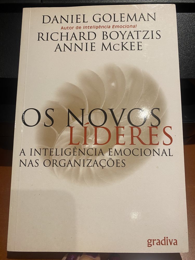 Livro “Os Novos Líderes”