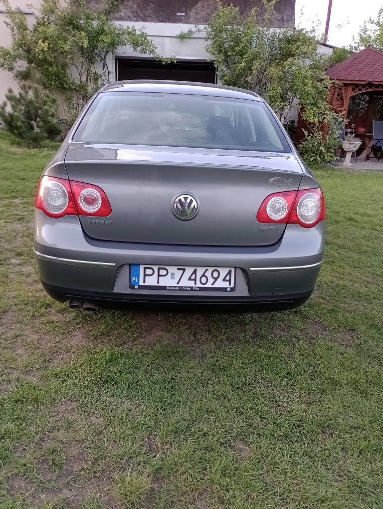 VW Passat B6 2.0 TDI mały przebieg, jeden właściciel od nowości !