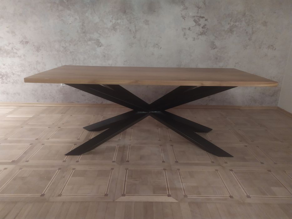 Sprzedam stół dębowy