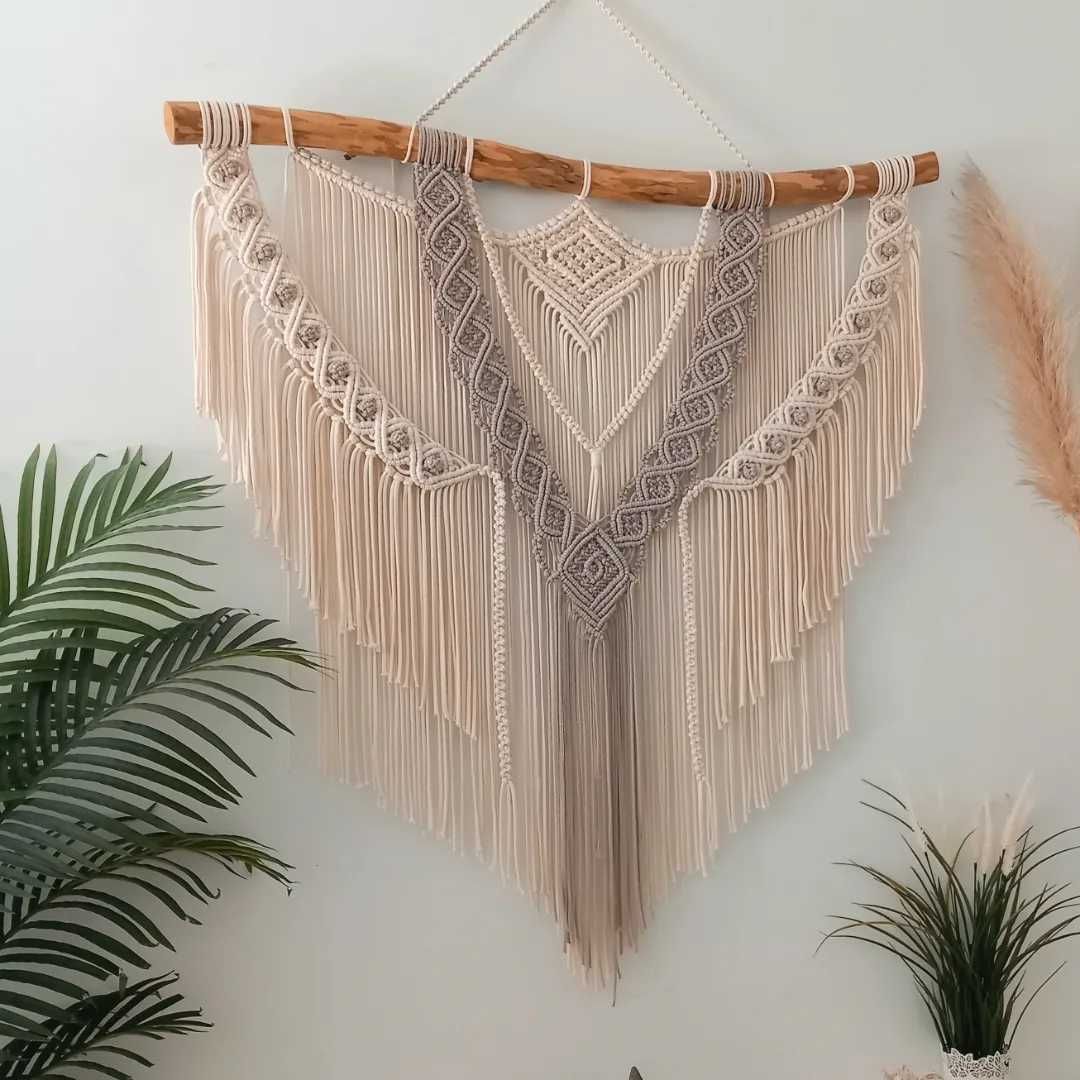 Painel de parede em macramé (Anicha)