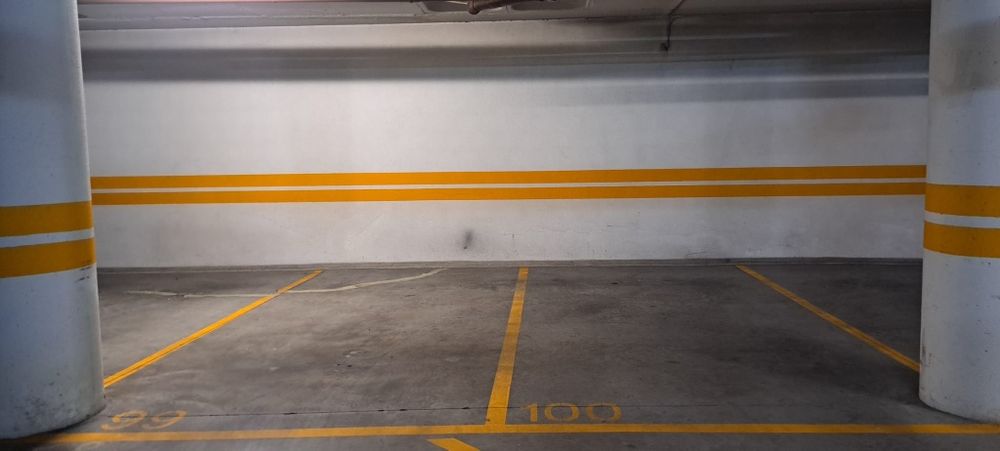 Vendo lugar de estacionamento
