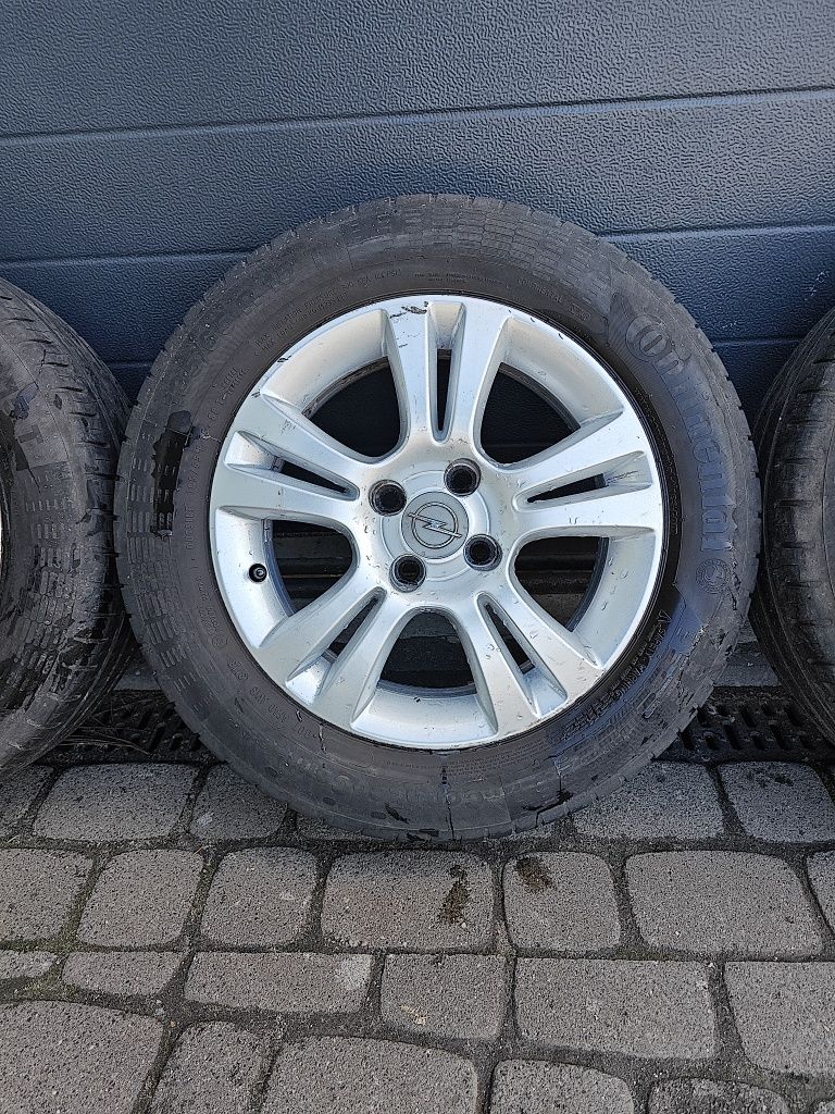 Koła alu 4x100 15" 185/65 Opel Corsa J6 ET39