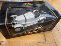 Bburago Mercedes Benz SSKL 1:18