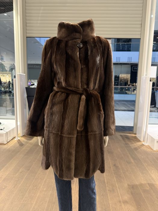 Шуба ,натуральне хутро норка