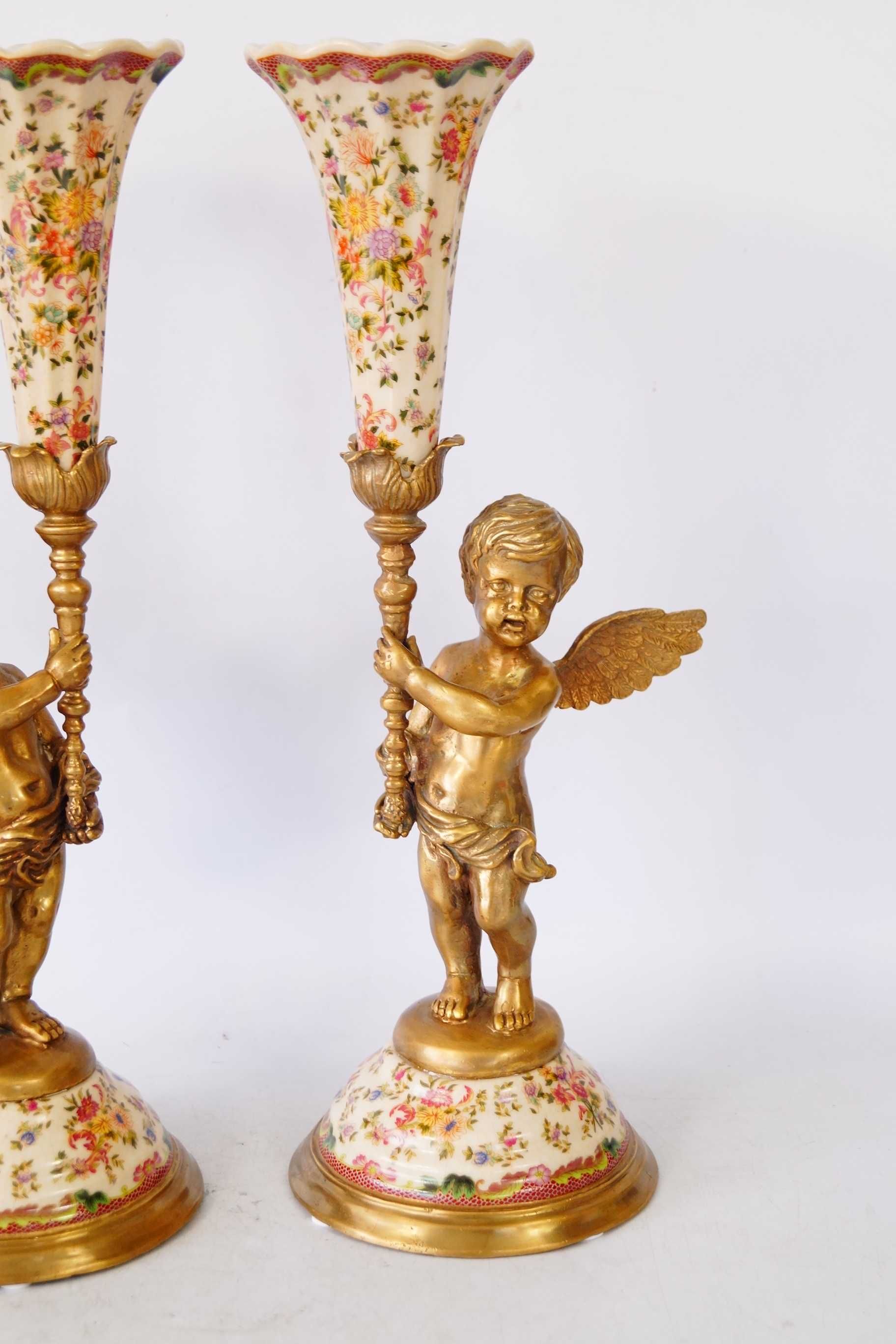 Porcelanowe wazony ANIOŁY okute brązem para piękne
