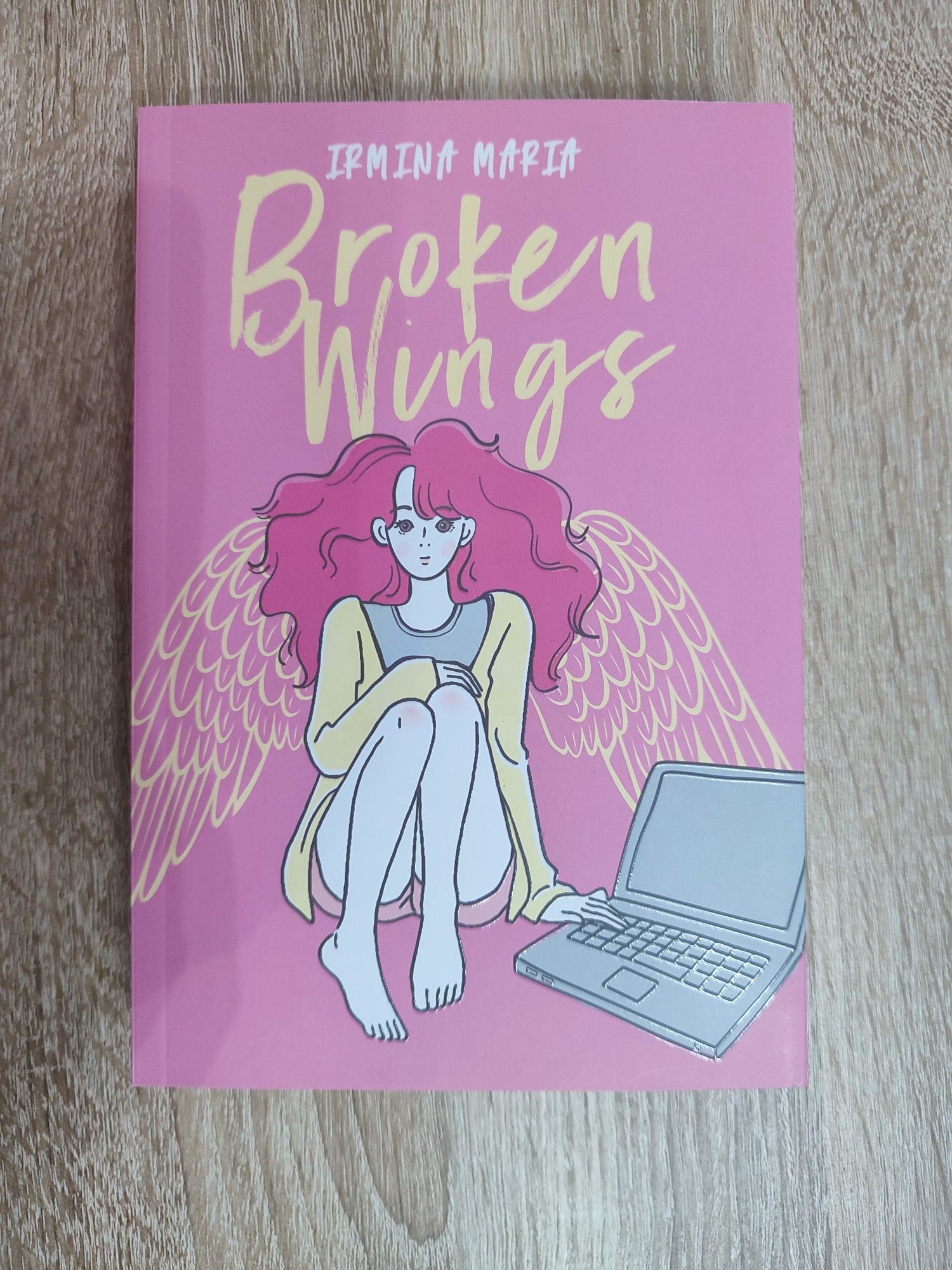 Nowa książka Broken wings