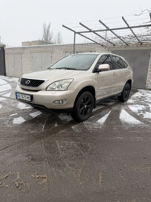 Продам свій автомобіль Lexus Rx 350 газ/бенз 2007 року рестайл Європа