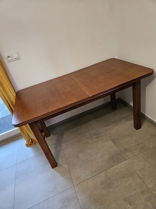Stół drewniany rozkładany
