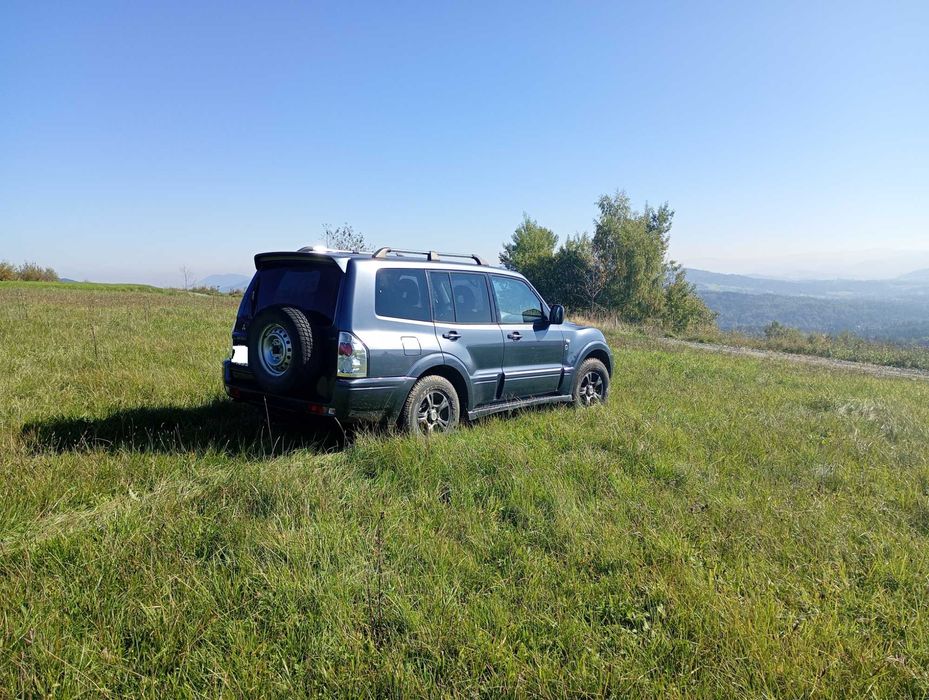 Sprzedam mitsubishi pajero 3.2 d wersja Dakar