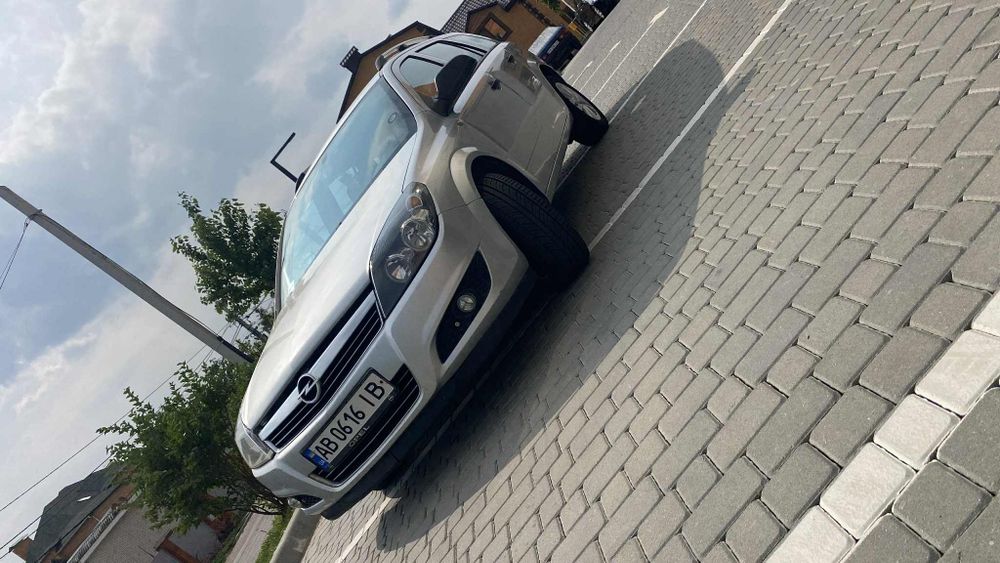 Opel astra h 1.6 газ/бенз 2011р.