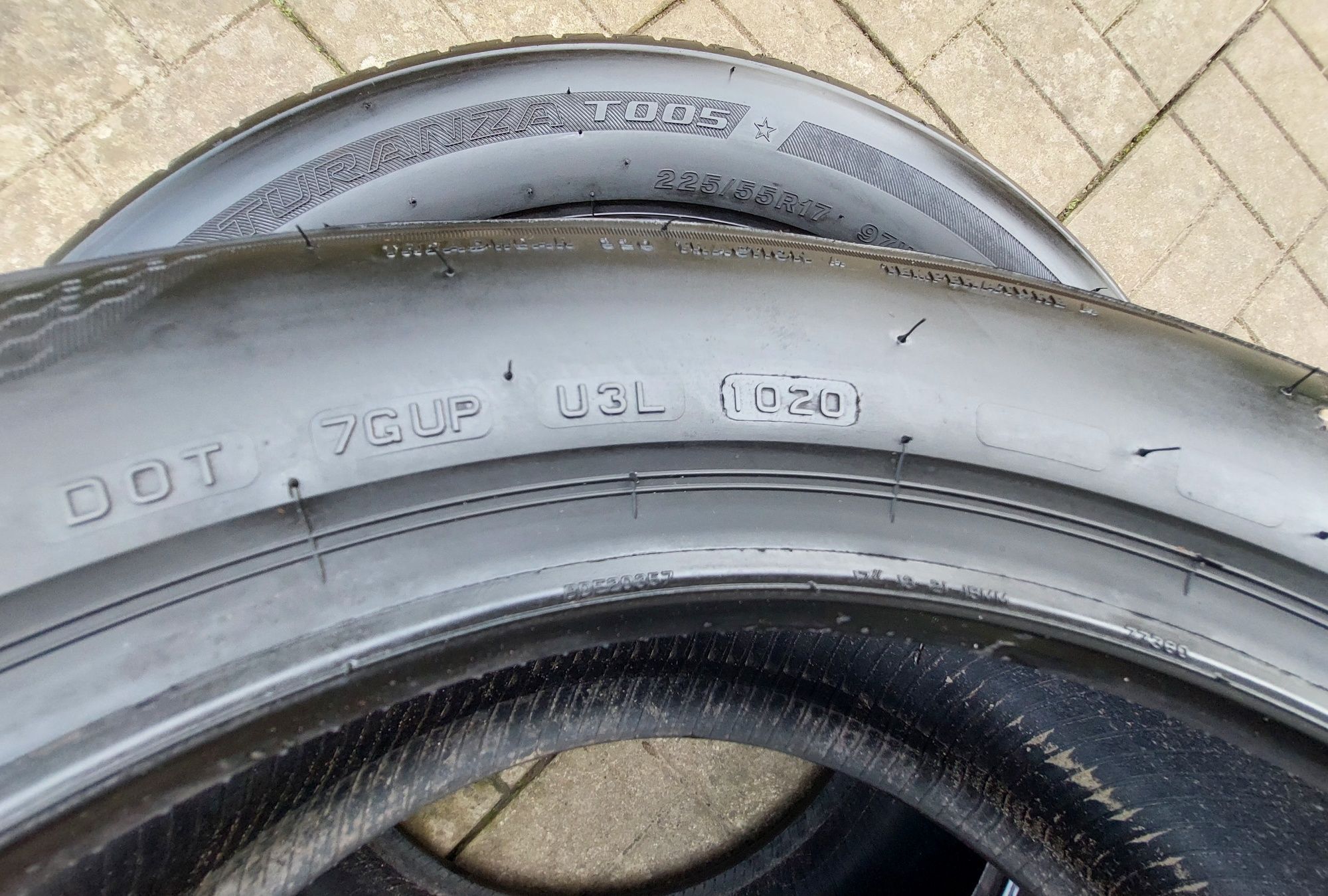 Шини 4шт Нові  r17 225-55 Bridgestone  2020рік