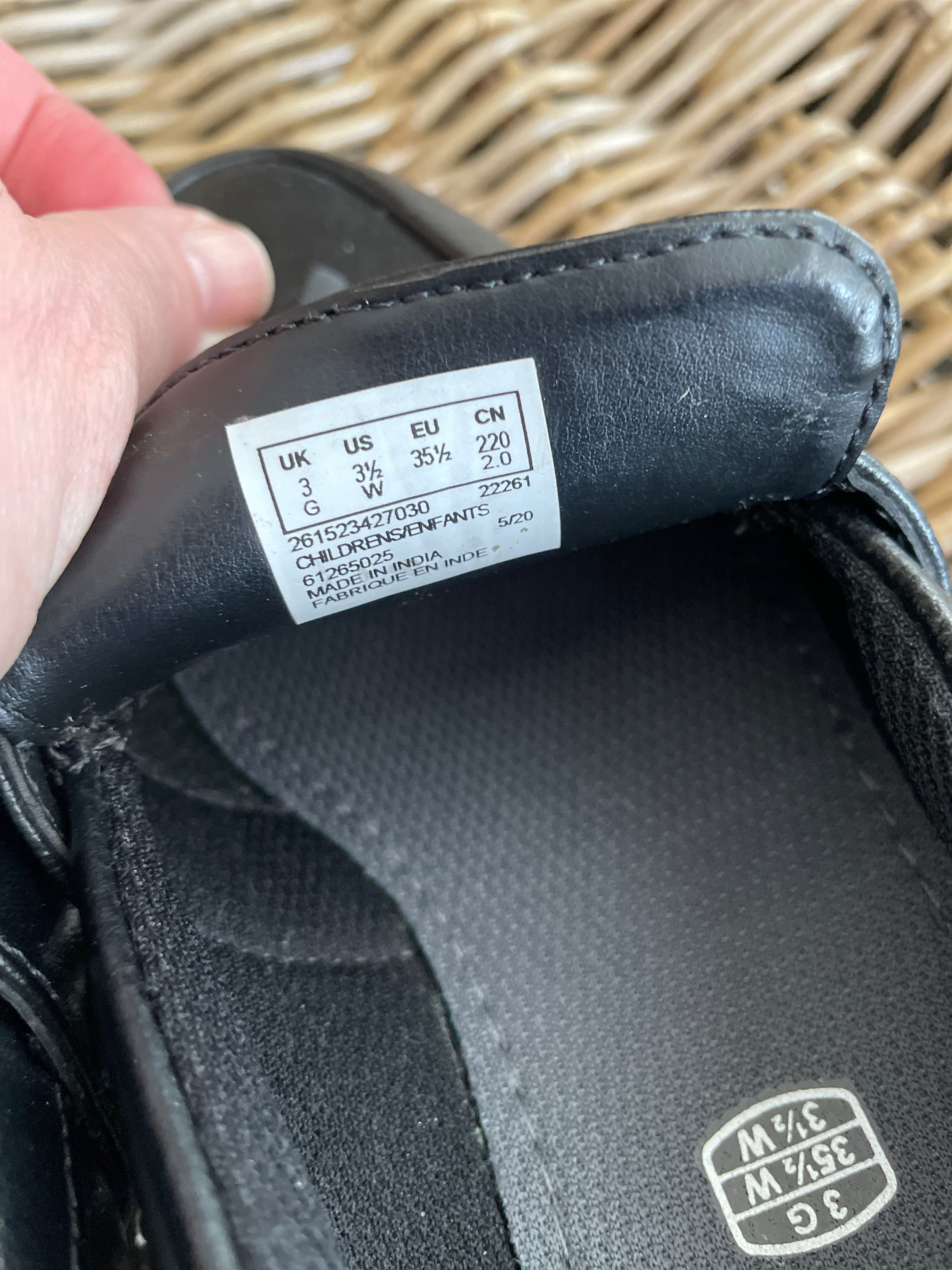 Clarks mokasyny skóra naturalna jak nowe 35,5