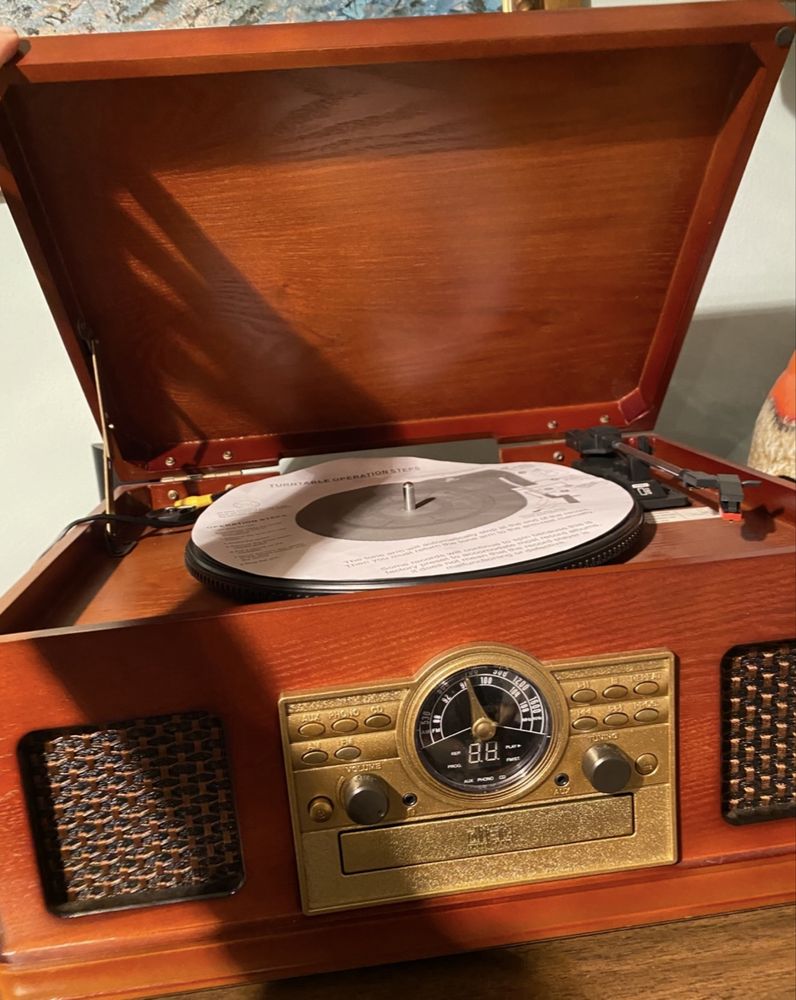 Gramofon retro NOWY