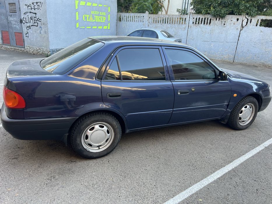 Продам Toyota Corolla 2000г