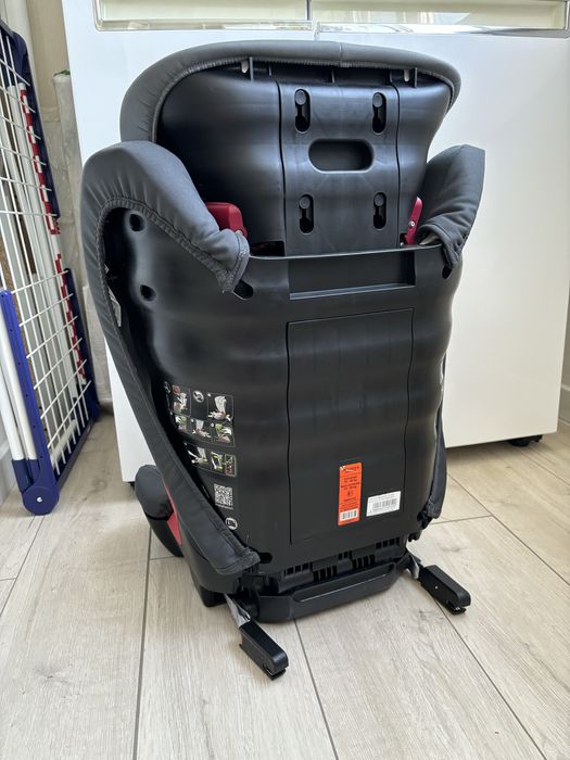 Автокрісло Britax-Romer Kidfix SL Black Storm Gray isofix