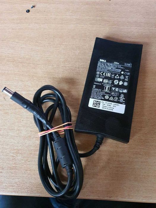Зарядное ноутбука DELL 130 W 19,5 В 6,7 А  LA130PM121 рабочее оригинал