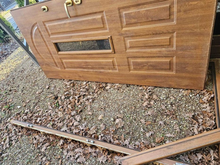 Drzwi Zewnętrzne wraz z ramą (używane)