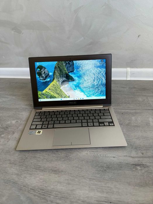 ASUS Zenbook UX21E i3-2367M/4GB/64GB SSD
