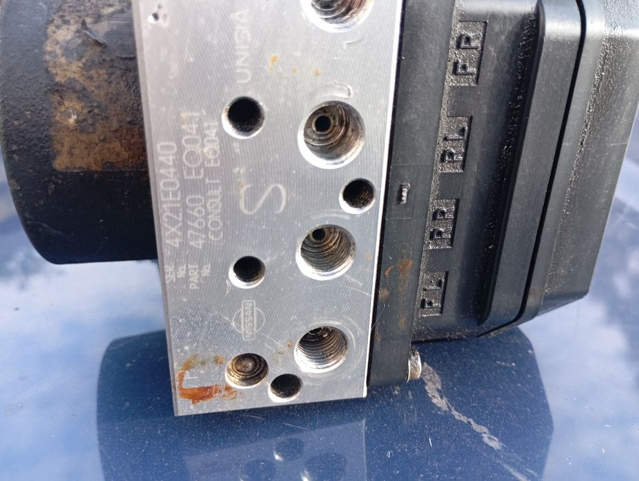 Nissan X-TRAIL T30 х-трейл т30 блок ABS АБС 47660 EQ041