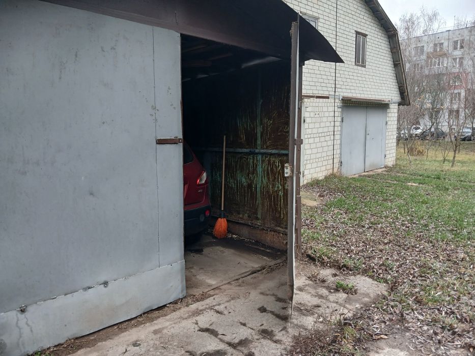 Металевий гараж район вул. 8го Березня