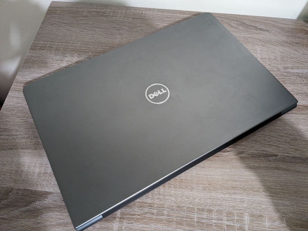 Dell vostro 5568 - i5 7200u- 16gb ram