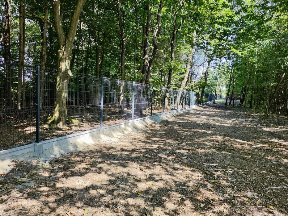 ogrodzenia ogrodzenie panelowe panele słupki brama furtka płot palety