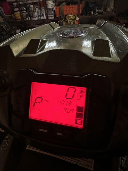 Продам квадроцикл Polaris Sportsman550