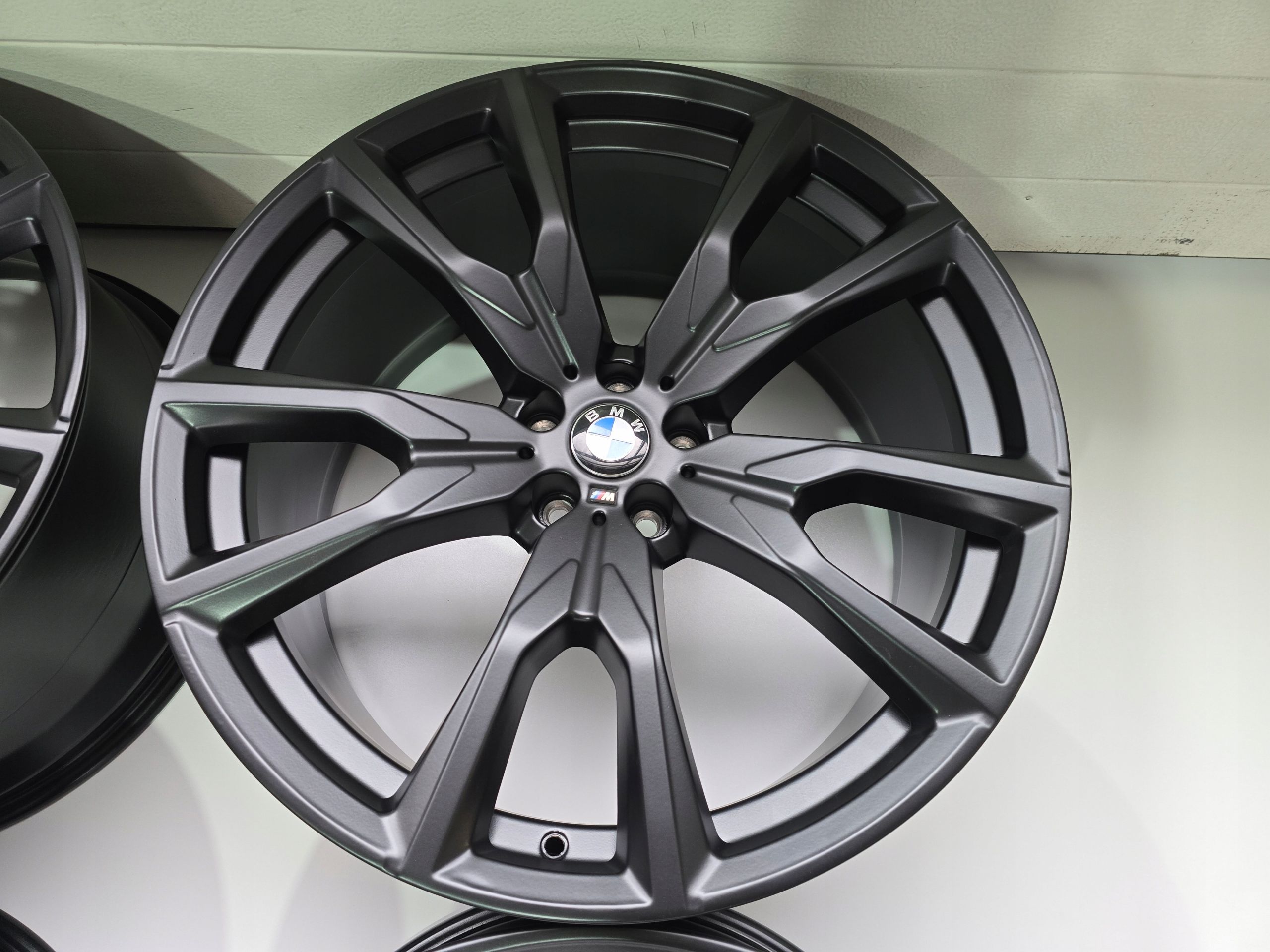 BMW X7 G07 X5 G05 X6 G06 5x112 22'' IS32 IS43 jak Nowe