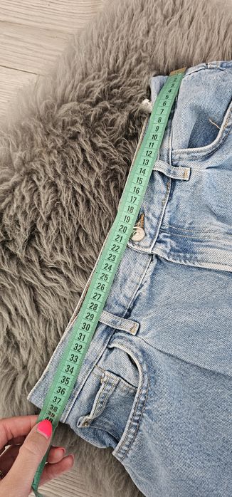 Spodnie zara jeansy jeans Rozmiar L 40 jasne niebieskie wysoki stan