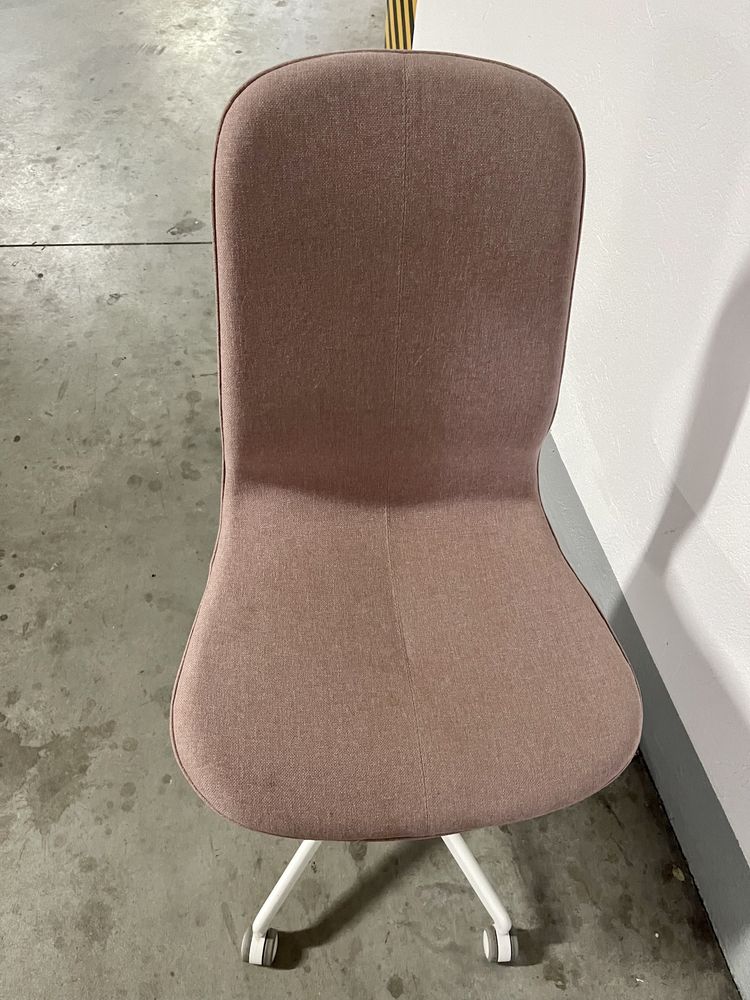 LANGEJALL Krzesło konferencyine obrotowe IKEA różowo białe kolka