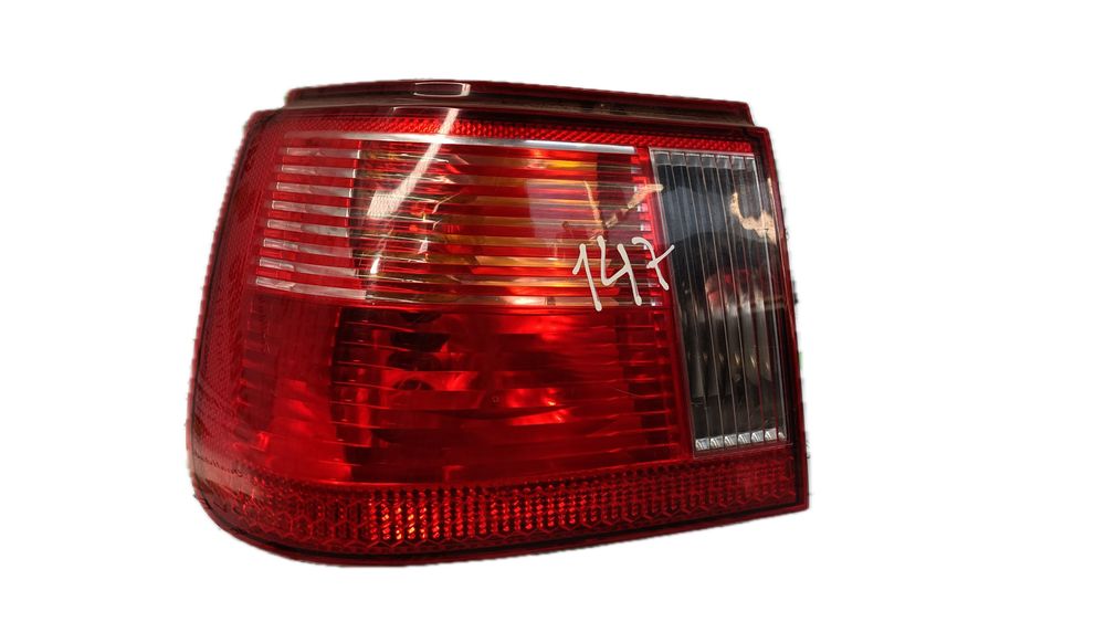 Farolim esquerdo SEAT Ibiza II (6K1)