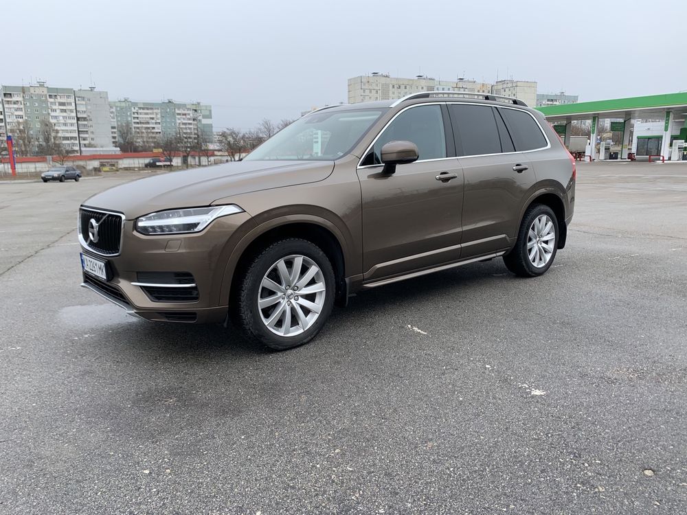 Volvo XC90 , 2016 рік.