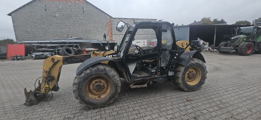 Caterpillar th407