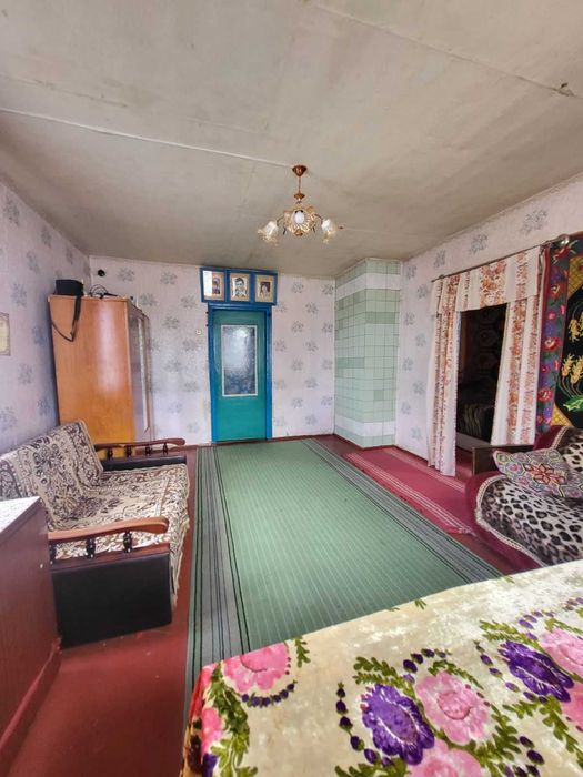 Продам будинок в селі Надинівка.