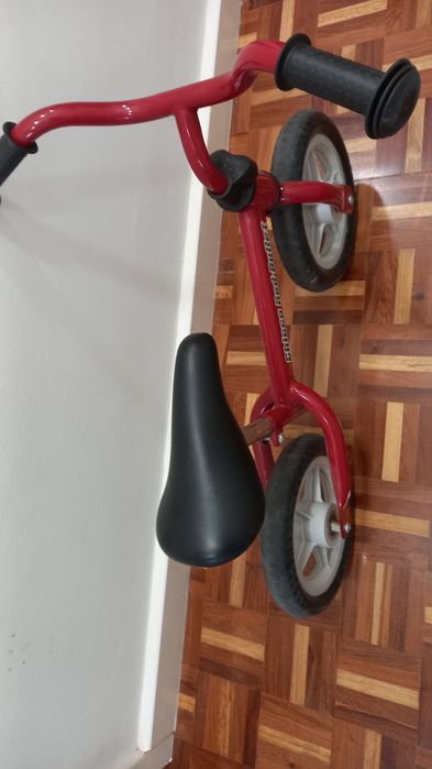 Bicicleta sem pedais Chico