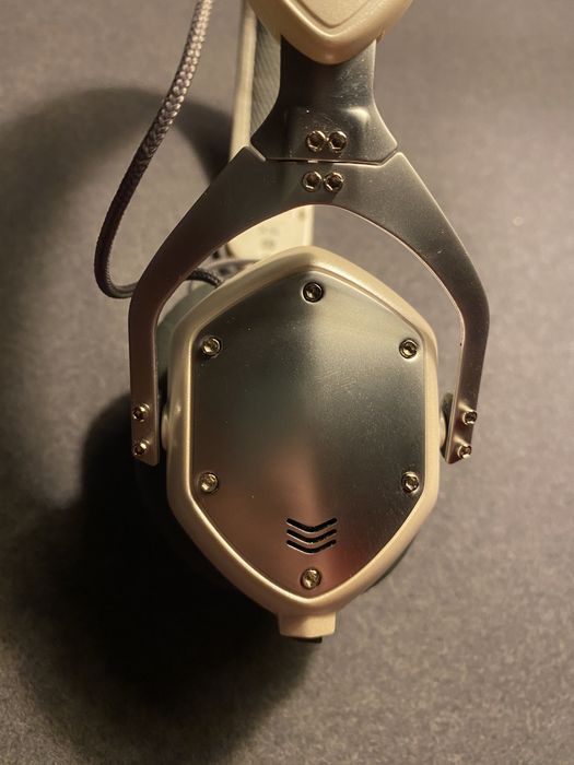 V moda xs White Silver