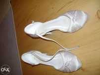 Buty ślubne białe rozm. 37