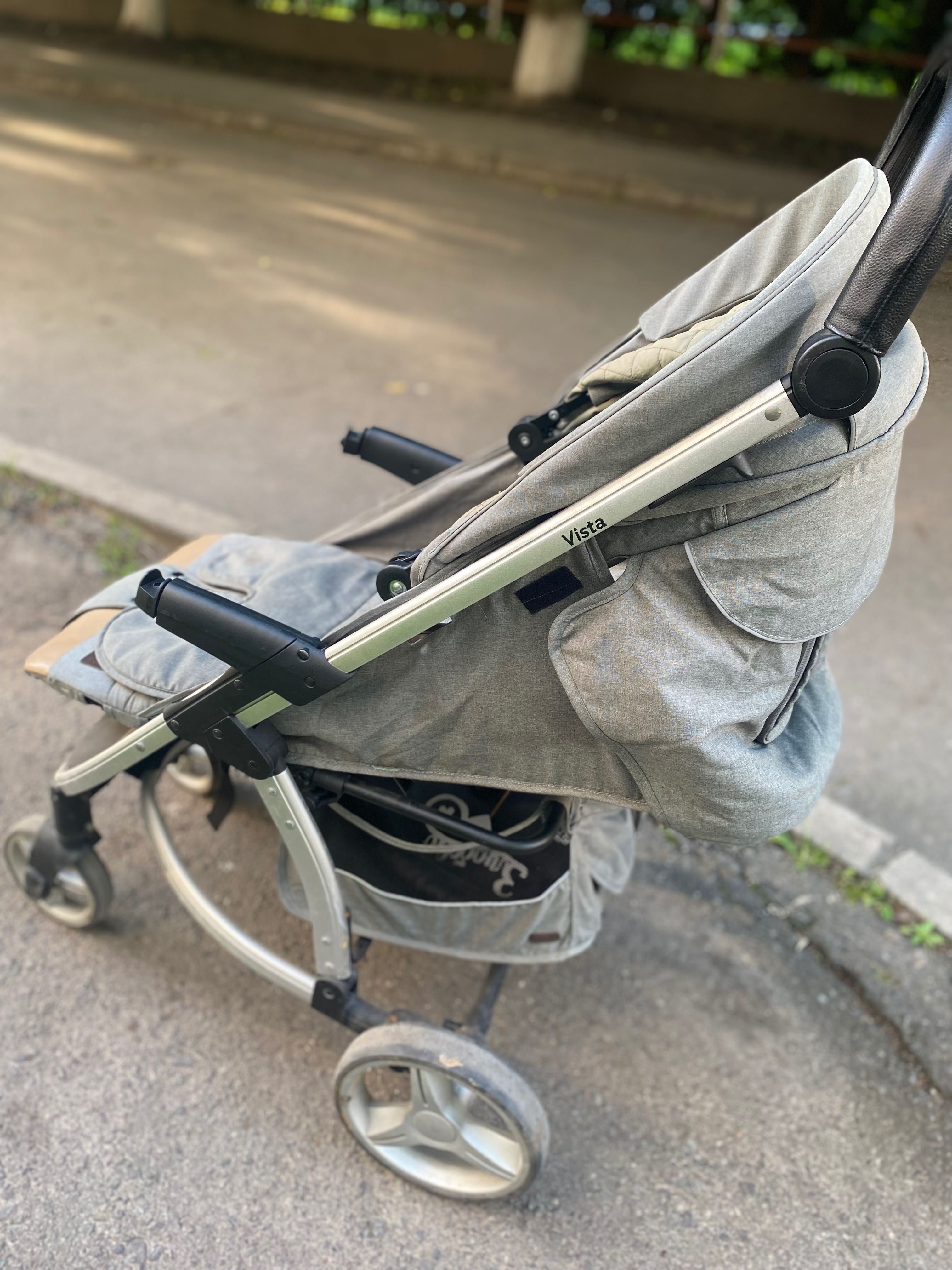 Коляска прогулянкова  Carrello Vista